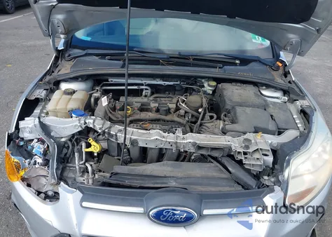 2014 Ford Focus Se from USA, damaged, VIN 1FADP3F26EL326825